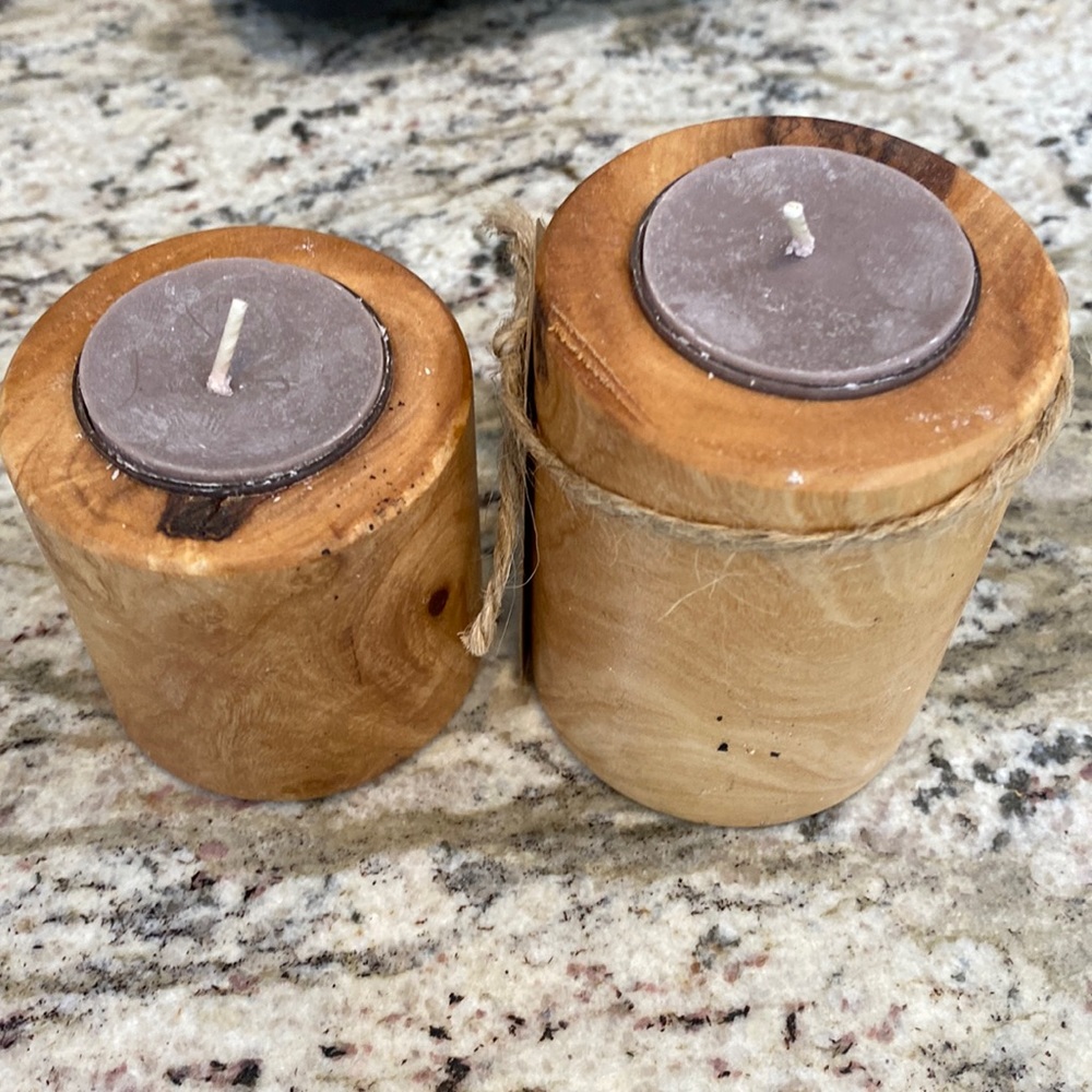 Handmade Olive wood Tealight Candle Holder w/ Coffee Tealight Candle